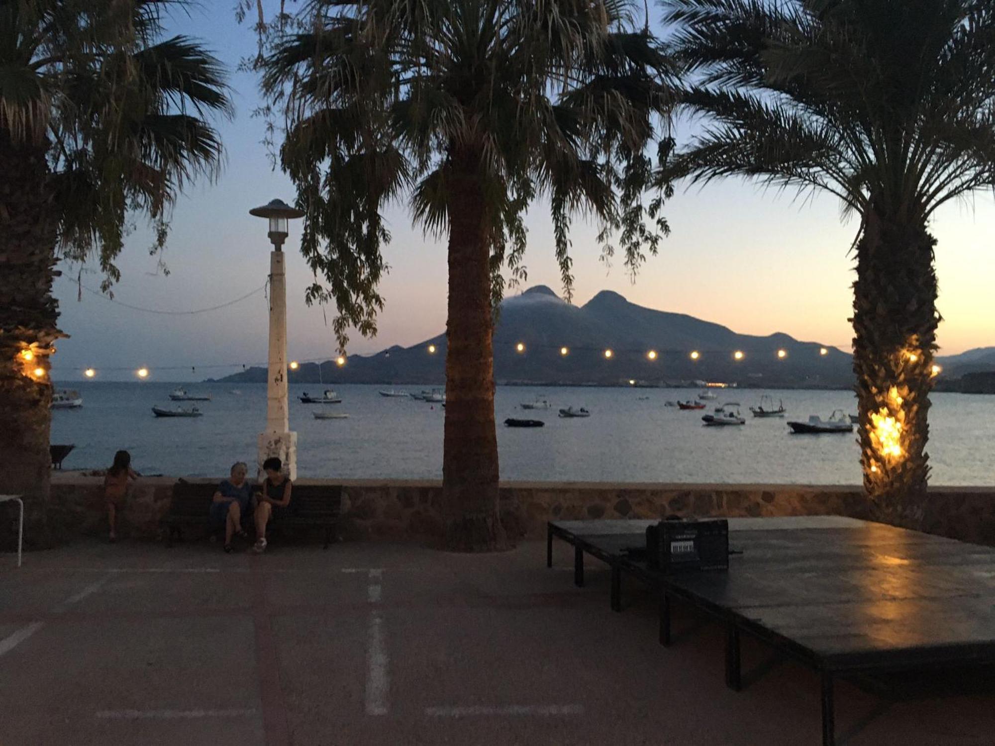 Isleta Apartamento Con Terraza, Vistas Y Wifi La Isleta del Moro Eksteriør billede